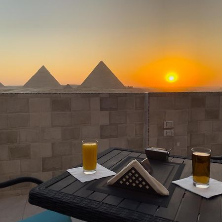 Jumeirah Pyramids View Inn Kafrat al Jabal Exterior foto