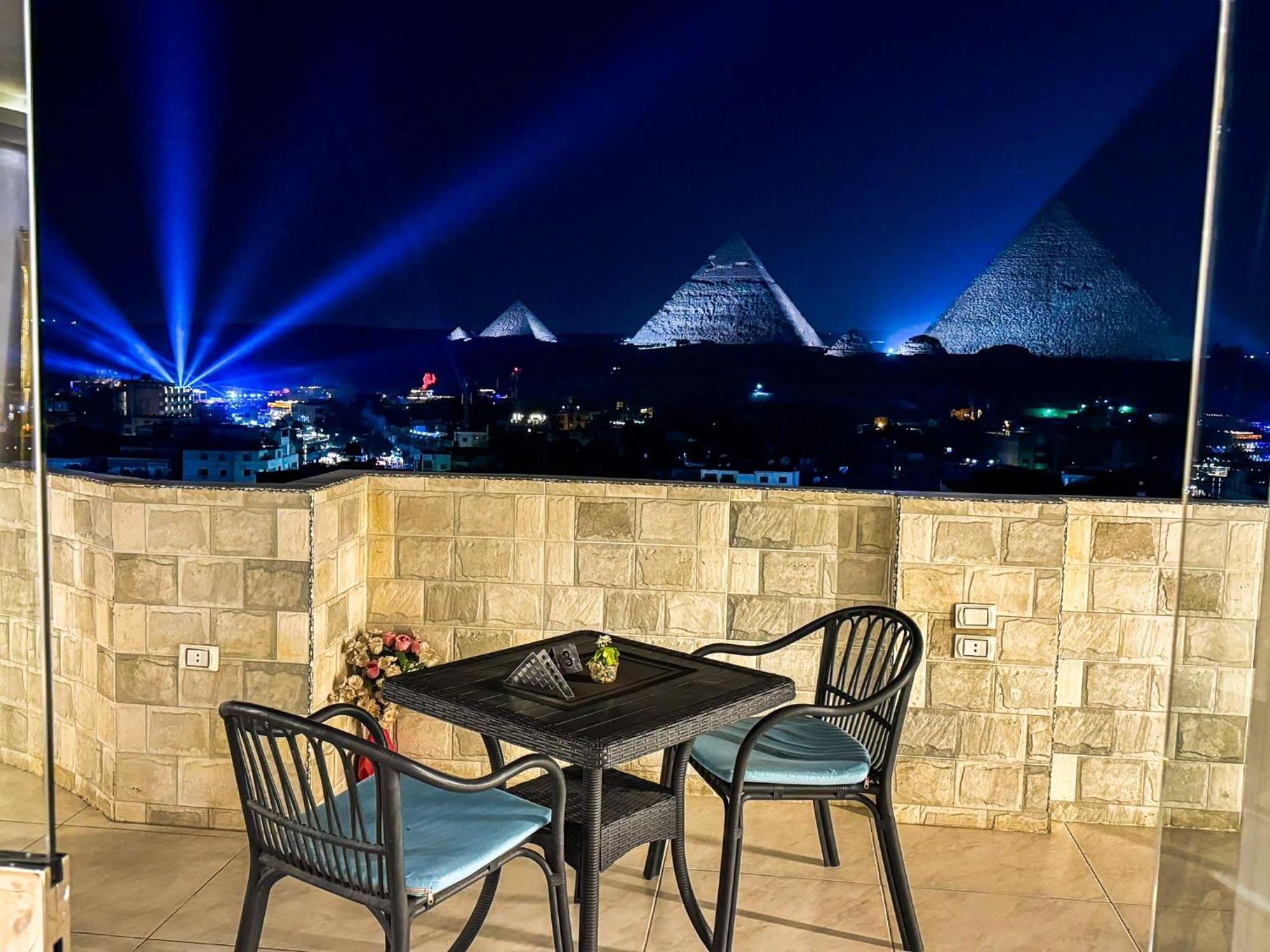 Jumeirah Pyramids View Inn Kafrat al Jabal Exterior foto