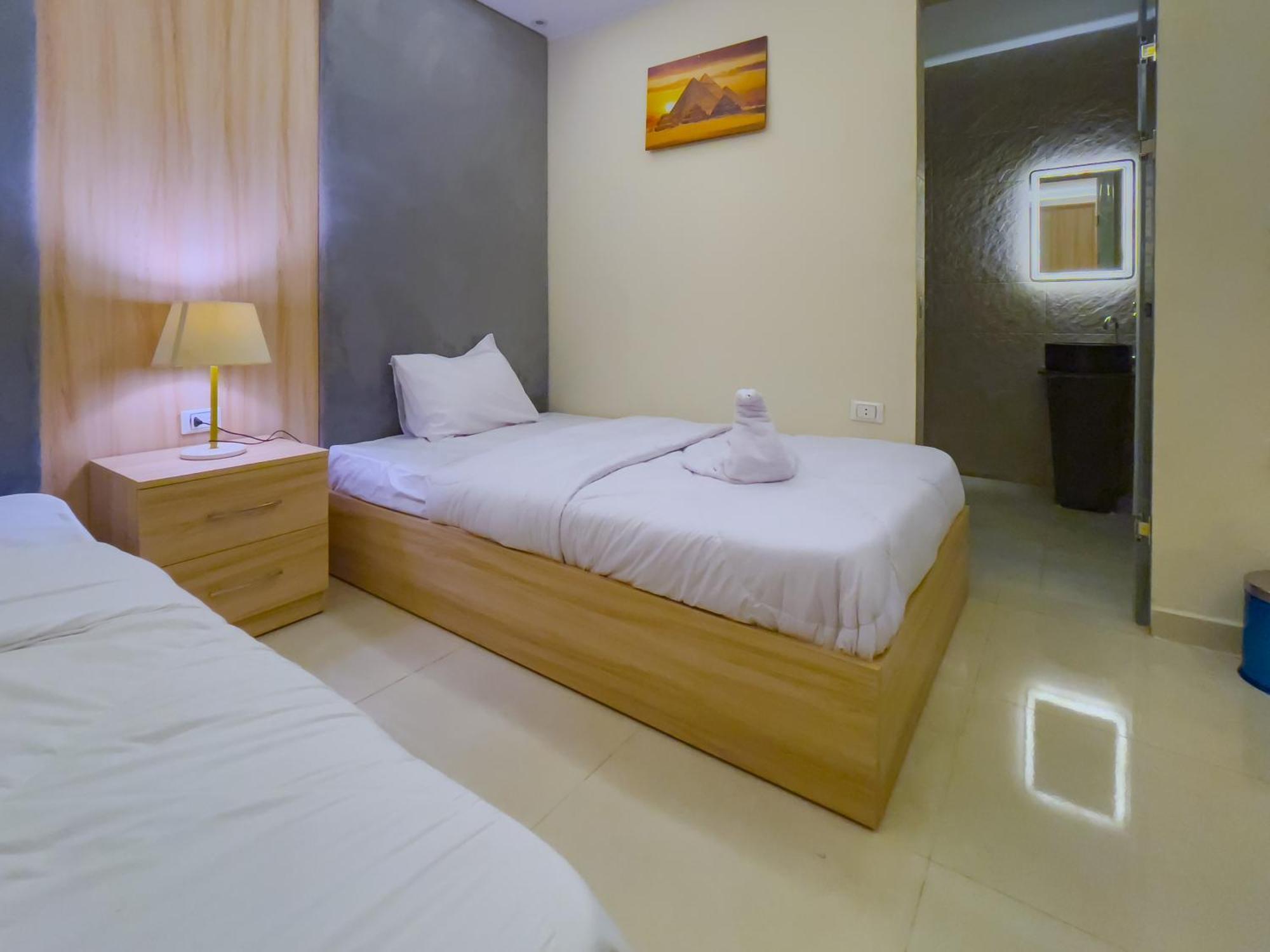 Jumeirah Pyramids View Inn Kafrat al Jabal Exterior foto