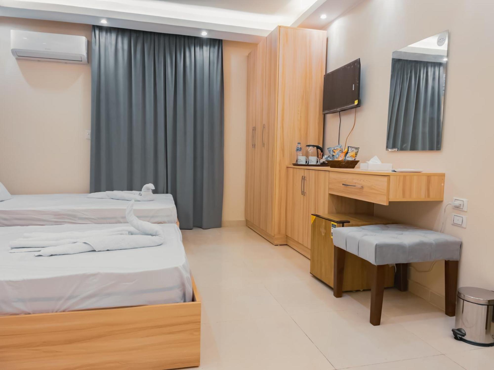Jumeirah Pyramids View Inn Kafrat al Jabal Exterior foto