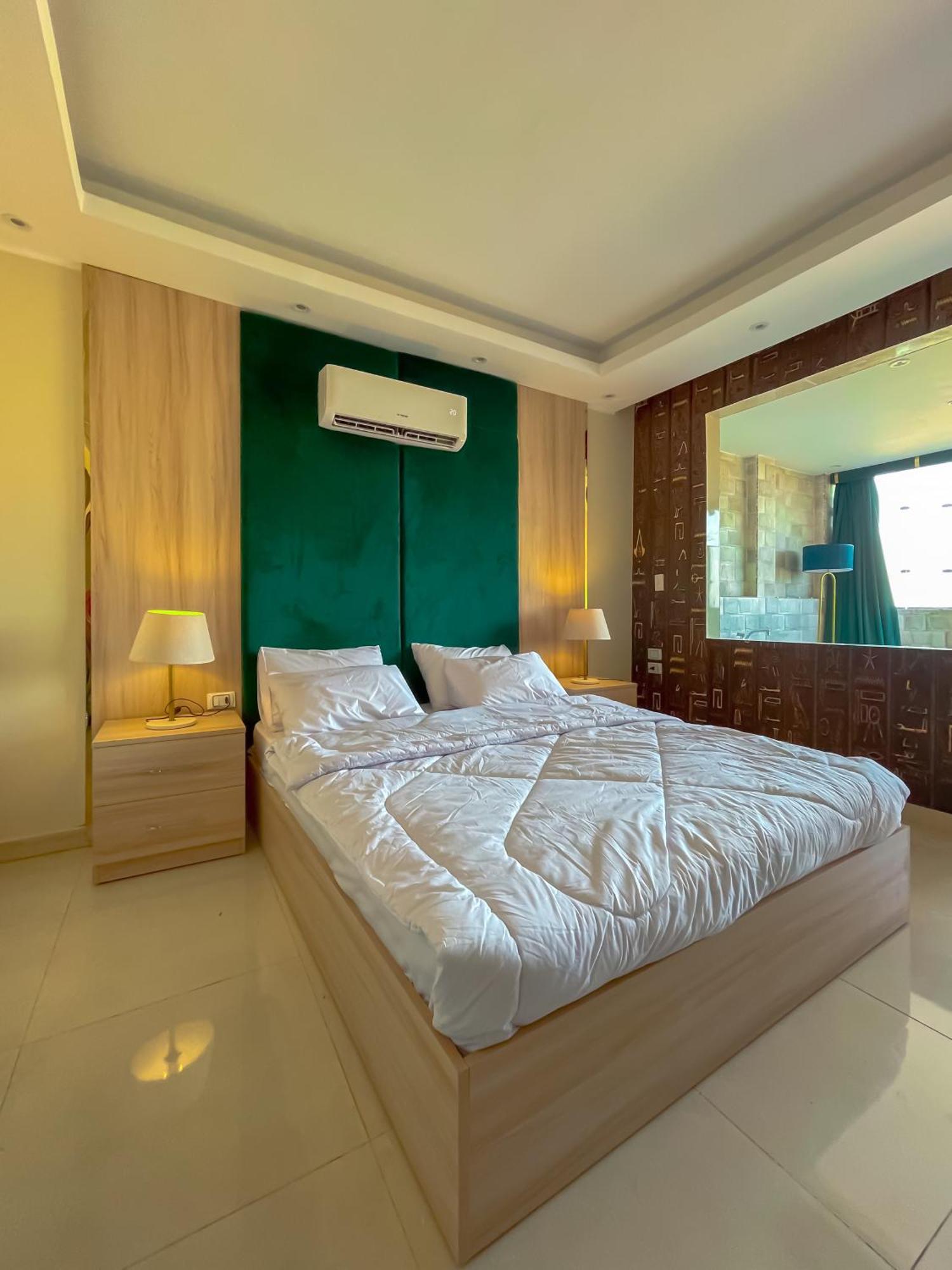 Jumeirah Pyramids View Inn Kafrat al Jabal Exterior foto