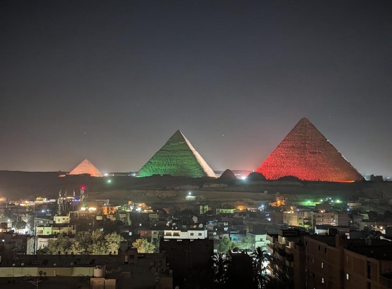 Jumeirah Pyramids View Inn Kafrat al Jabal Exterior foto